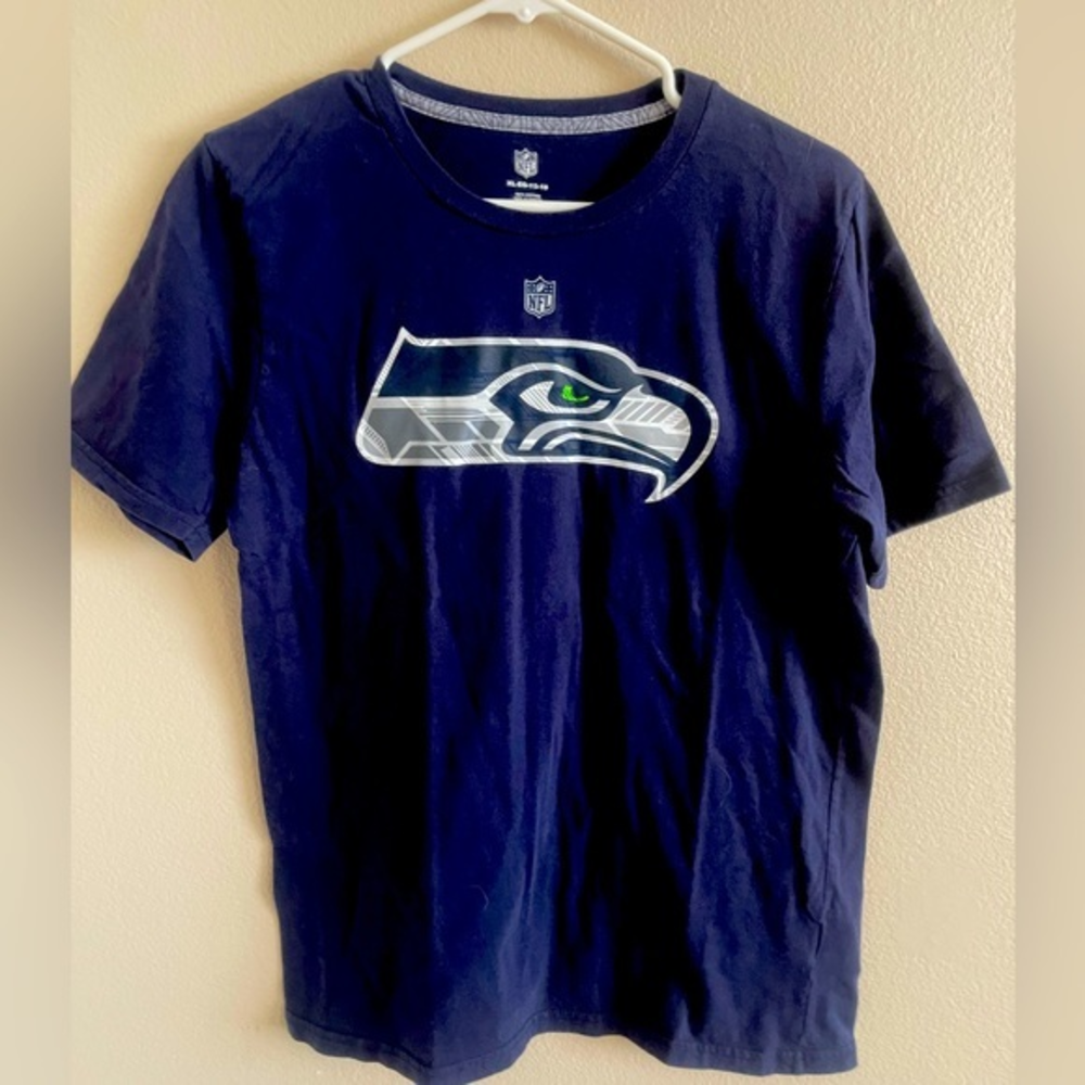 NFL Seattle Seahawks Football Boys‎ T-shirt size XL